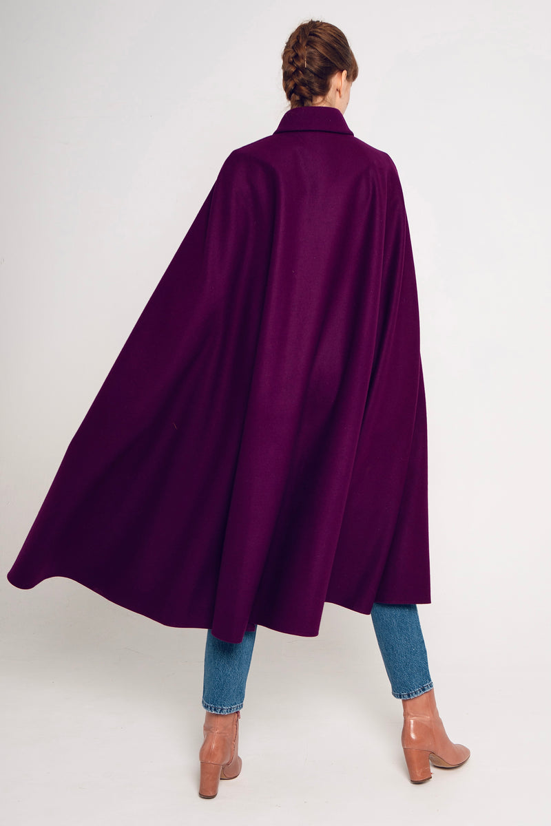 VICTORIA CAPE PURPLE