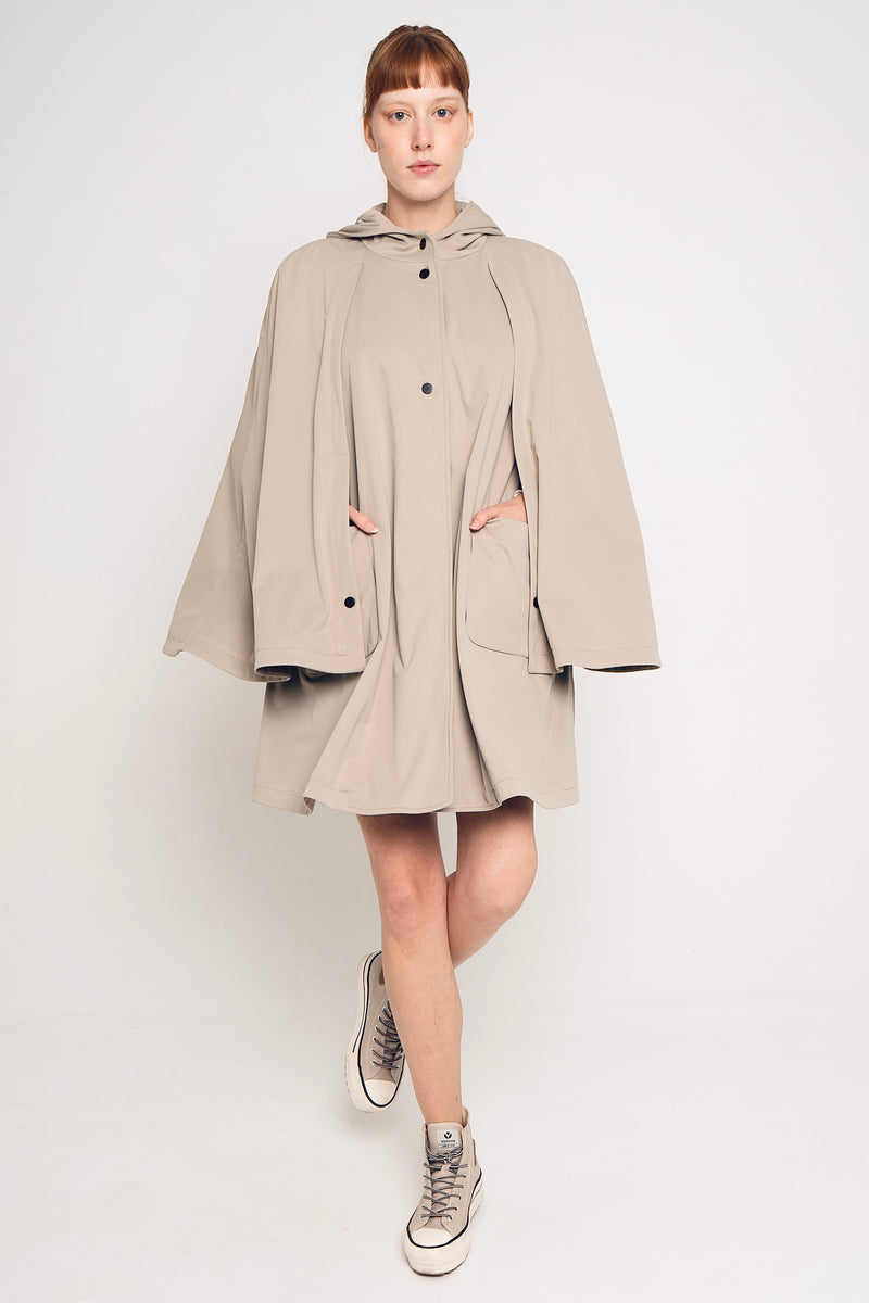 MANTIS WATERPROOF CAPE BEIGE