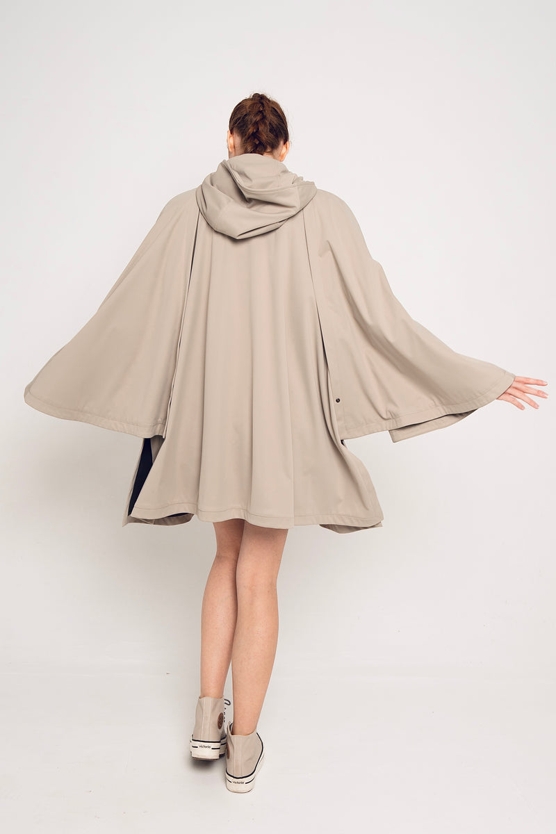 MANTIS WATERPROOF CAPE BEIGE