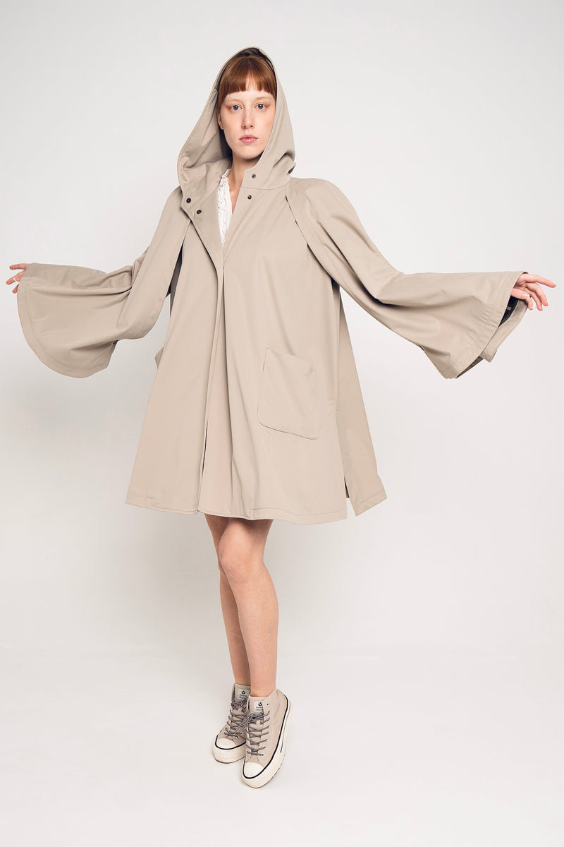 MANTIS WATERPROOF CAPE BEIGE