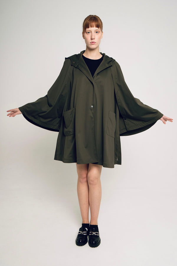 MANTIS WATERPROOF CAPE GREEN