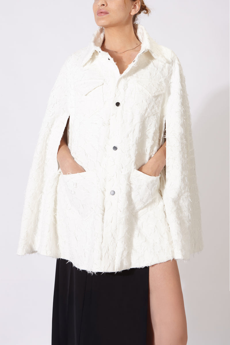 MONROE CAPE WHITE DENIM