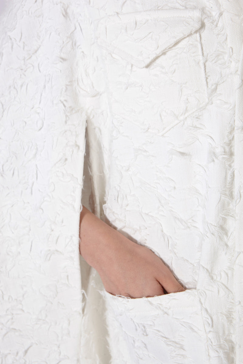 MONROE CAPE WHITE DENIM