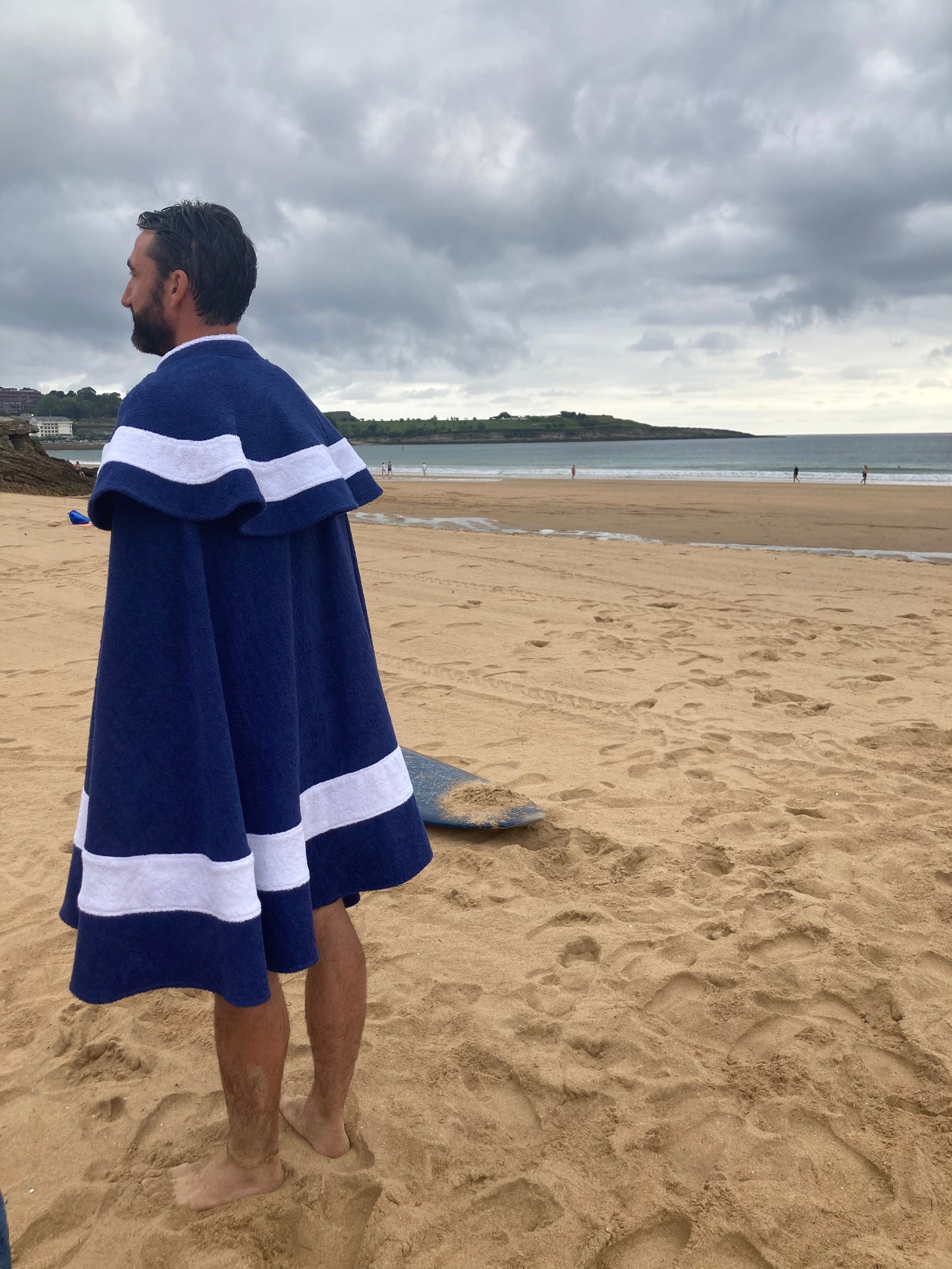 1901 La Mer Bleue | Seseña Capes