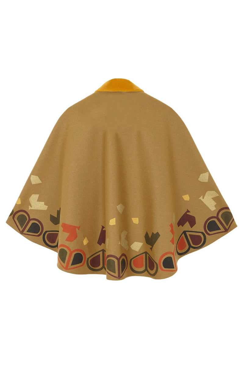 Seseña short cape by Antelo