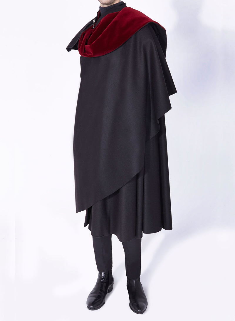 1901 CLOAK BLACK-BURGUNDY