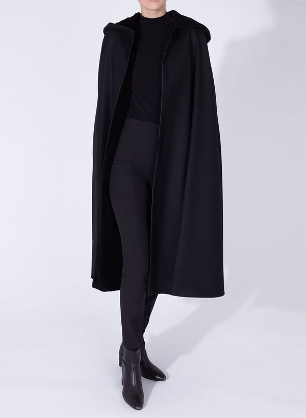 NICOLE CAPE black