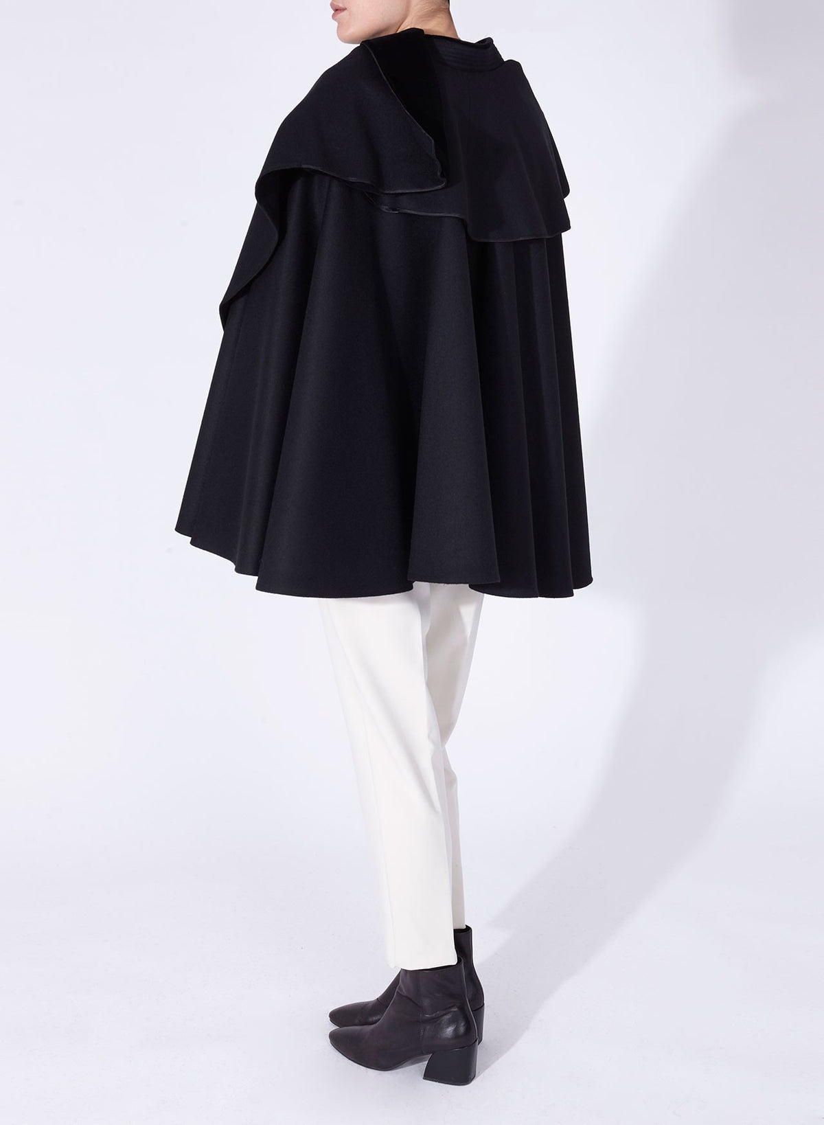 BEIJING CAPE Black BEIJING CAPE Black