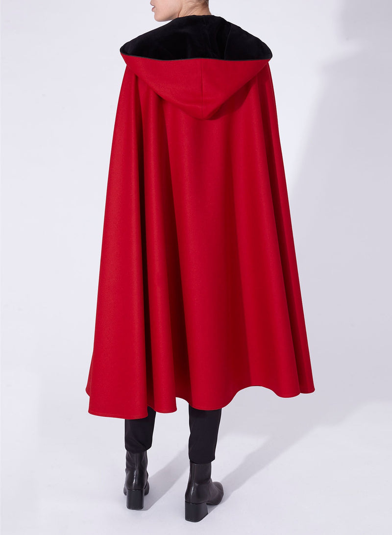 NICOLE CAPE red